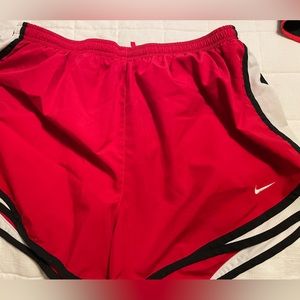 Ladies Nike exercises shorts